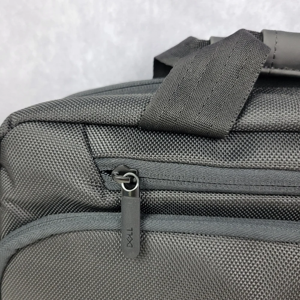 Dell Pro Briefcase 14 Earth-Friendly Solution-Dyeing‎ Process